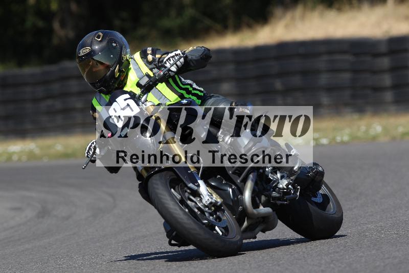 /Archiv-2022/54 13.08.2022 Plüss Moto Sport ADR/Einsteiger/85